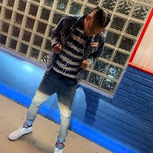 Meet your Posher, Robert